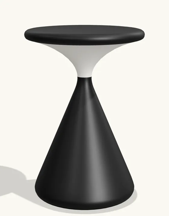 Fable 5.1, Black